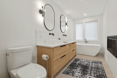 nuLOOM Deedra Modern Abstract Area Rug, 4x6, Dark Grey in Scandinavian Neutral bathroom