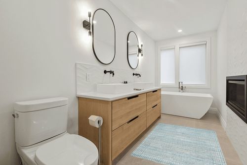 SAFAVIEH Marquee Collection Area Rug - 4' x 6', Turquoise & Grey, Handmade, Ideal for High Traffic Areas in Living Room, Bedroom, Dining (MRQ107K-4) in Scandinavian Neutral bathroom