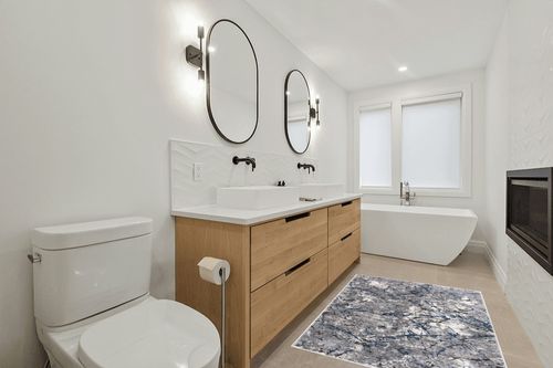 SAFAVIEH Petra Collection Accent Rug - 4' x 6', Light Grey & Light Beige, Modern Design, Non-Shedding & Easy Care, Ideal for High Traffic Areas in Entryway, Living Room, Bedroom (PTA108F) in Scandinavian Neutral bathroom