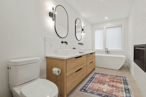 BRICHOEE Vintage Washable Area Rug 4x6 Brick Red Low-Pile Indoor Floral Print Carpet Non Slip Printed Persian Boho Rug for Living Room in Scandinavian Neutral bathroom