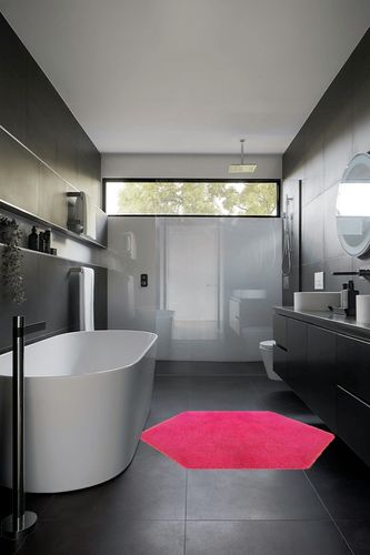 junovo Ultra Soft Rug in Black Modern Bathroom