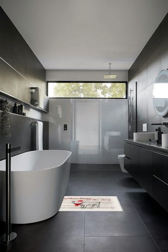 Area Rugs Non-Slip Washable Rug Christmas at The Farm Pig Wood Indoor Rug Rubber Backing Floor Mats Home Decor Carpet for Living Room Dining Room Non Shedding 2x3 Ft in Black Modern Bathroom