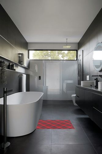 Christmas Red Plaid Plush Shag Bath Rugs Vintage Tartan Grid Soft Fluffy Floor Doormat Carpet,Non-Slip Door Mats for Living Room Bedroom Kitchen Entryway Geometric in Black Modern Bathroom