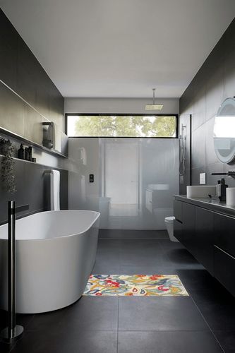 New Home Speak Mid-Century Floral Indoor/Outdoor Area Rug - Multi 2'2" x 4' in Black Modern Bathroom