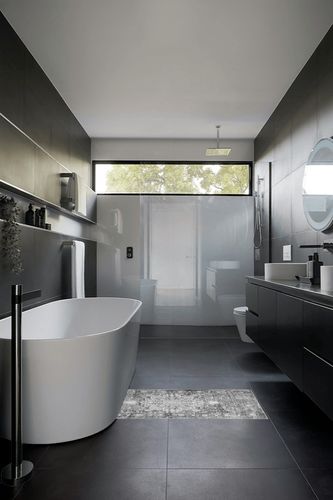 Beeiva Medallion Hallway Runner Rug, 2x4 Grey Kitchen Runner Rugs Non Skid Washable, Vintage Distressed Small Bathroom Laundry Room Rug Machine Washable Rug for Entryway Bedroom Kitchen in Black Modern Bathroom