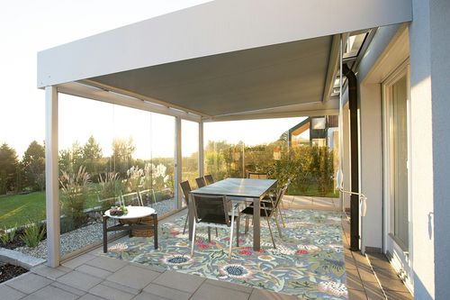 Restoration and Renovation Premium Handmade Wild Straberry Floral Wool Area Rug | Garden Colorful Flower Design Rug for Living Room, Bedroom & Home Decor (Light Blue, 3' x 5') in Silver and Grey Outdoor Patio