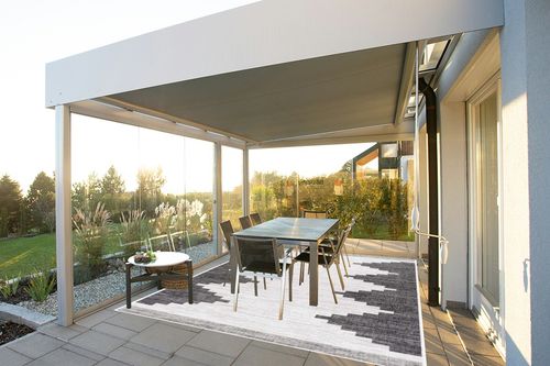 Hauteloom Djugun Outdoor Area Rug - Outside Porch Patio Rug Carpet - Waterproof Rug - Geometric - Black, Gray, Off White, White - 7'10" x 10'2" in Silver and Grey Outdoor Patio