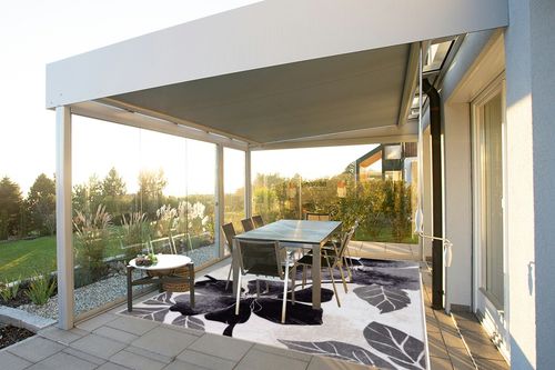 CAMILSON Solana Modern Floral 7'10" x 10'3" Area Rugs Non-Skid (Non-Slip) Rubber Backing Black - Gray Flowers Indoor Rug (8x10, Black Grey) in Silver and Grey Outdoor Patio