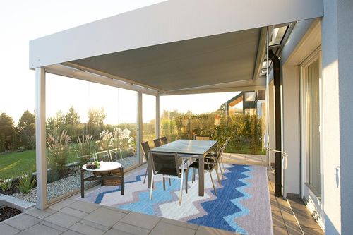 Dash & Albert Safety Net Handwoven Indoor/Outdoor Rug, 8 X 10 Feet, Blue/Grey Geometric Pattern in Silver and Grey Outdoor Patio