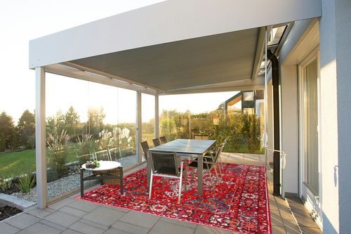 SAFAVIEH Vintage Hamadan Collection Area Rug - 8' x 10', Red & Multi, Oriental Traditional Persian Design, Non-Shedding & Easy Care, Ideal for High Traffic Areas in Living Room, Bedroom (VTH222A) in Silver and Grey Outdoor Patio