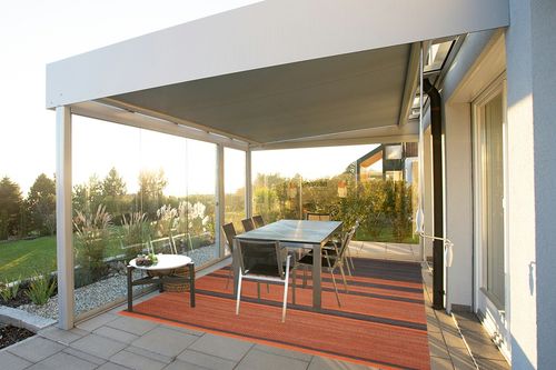 SAFAVIEH Kilim Collection Area Rug - 8' x 10', Dark Grey & Orange, Handmade Flat Weave Wool, Ideal for High Traffic Areas in Living Room, Bedroom (KLM952C) in Silver and Grey Outdoor Patio