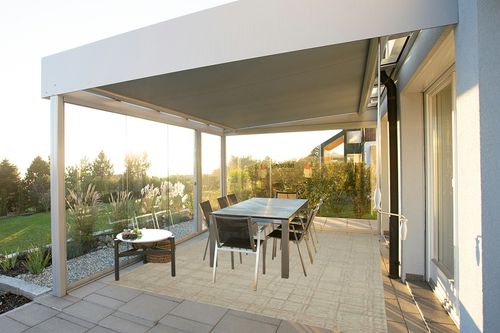 Loloi Chris Loves Julia x Polly Fog/Wheat 7'-9" x 9'-9" Area Rug in Silver and Grey Outdoor Patio