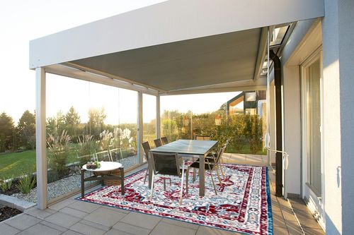 SAFAVIEH Brentwood Collection 8' x 10' Ivory/Red BNT852E Medallion Distressed Non-Shedding Living Room Dining Bedroom Area Rug in Silver and Grey Outdoor Patio