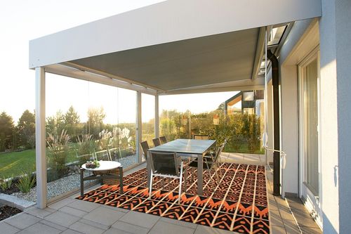 SAFAVIEH Kenya Collection Area Rug - 8' x 10', Orange & Black, Hand-Knotted Moroccan Boho Tribal Wool, Ideal for High Traffic Areas in Living Room, Bedroom (KNY609A) in Silver and Grey Outdoor Patio