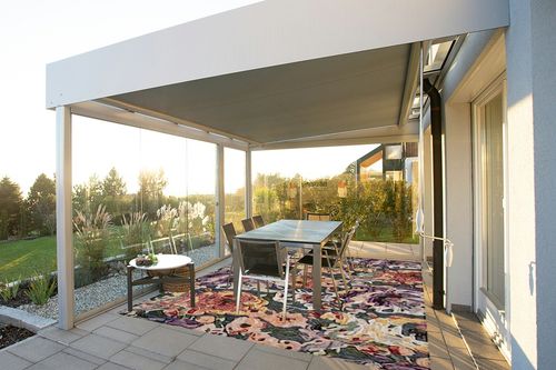 SAFAVIEH Blossom Collection Area Rug - 8' x 10', Blue & Purple, Handmade French Country Floral Wool, Ideal for High Traffic Areas in Living Room, Bedroom (BLM463M) in Silver and Grey Outdoor Patio