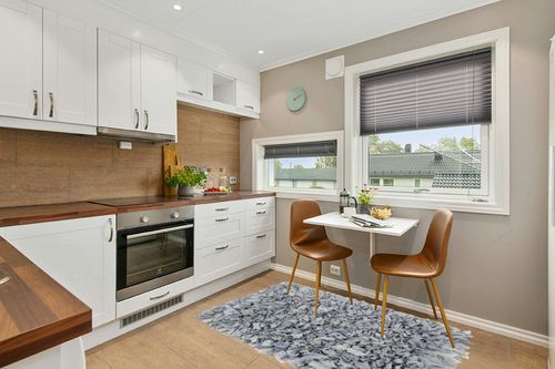 Oregon Handmade Tufted Light Gray Area Rug Gracie Oaks Rug Size: Rectangle 4' x 6' in Wood and White Small Kitchen