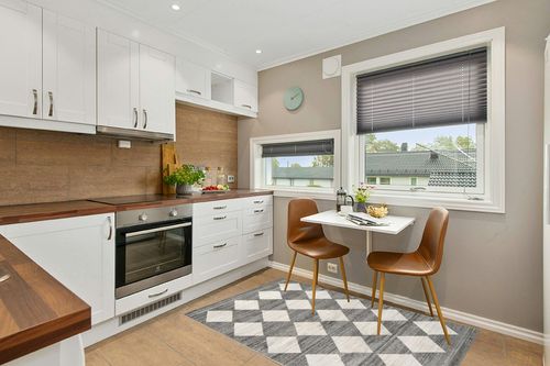 nuLOOM Gianna Contemporary Geometric Checker Tile Area Rug, 4x6, Grey in Wood and White Small Kitchen