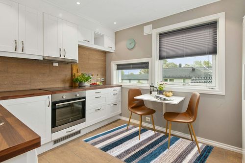 nuLOOM Drey Striped Shag Area Rug, 4' x 6', Blue Multi in Wood and White Small Kitchen