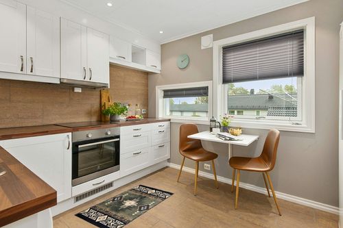 Southwest Native American Door Mat Rug in Wood and White Small Kitchen