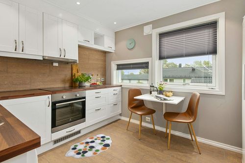 Luxixiry Moss Bath Mat, Colorful Funny Bathroom Rug Soft Tufted Bathroom Shower Decor, 31.5"x19.5" in Wood and White Small Kitchen