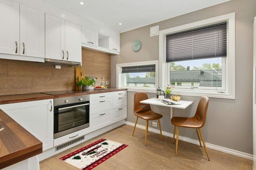 Area Rug, Red Buffalo Plaid Snowflake Red Truck with Xmas Tree Christmas Area Rug, Living Room Rugs, Area Rugs for Bedroom Decor&Living Room Decor, Carpet 2x3ft Bedroom Rug, Rugs for Living Room in Wood and White Small Kitchen