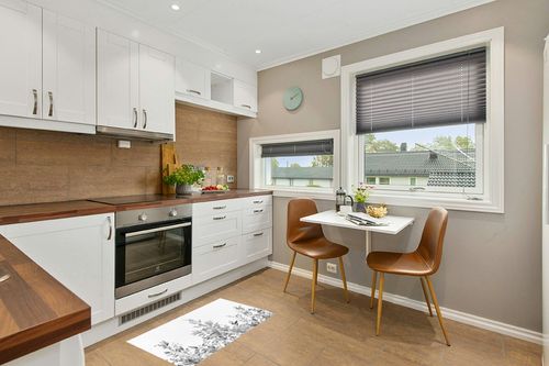 Abstract Grey Plant Plush Shag Bath Rugs Autumn Farm Leaves Vine Botanical Soft Fluffy Floor Doormat Carpet,Non-Slip Door Mats for Living Room Bedroom Kitchen Entryway Nature Leaf in Wood and White Small Kitchen