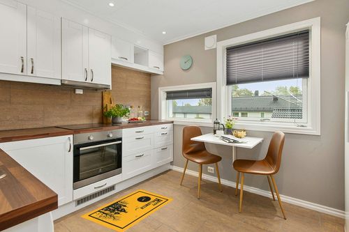 Halloween Plush Shag Bath Rugs Black Tree Haunted House Soft Fluffy Floor Doormat Carpet,Non-Slip Door Mats for Living Room Bedroom Kitchen Entryway Moon on Yellow in Wood and White Small Kitchen