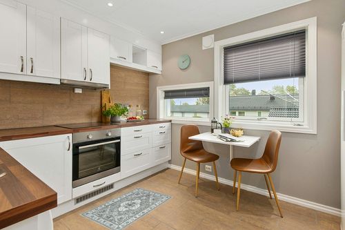 Lahome Bohemian Small Entryway Rug 2x3 Washable, Non-Slip Oriental Medallion Entrance Throw Rug Vintage Bathroom Mat Soft for Bedroom Low-Profile Front Door Mats Indoor Entry, Light Grey in Wood and White Small Kitchen