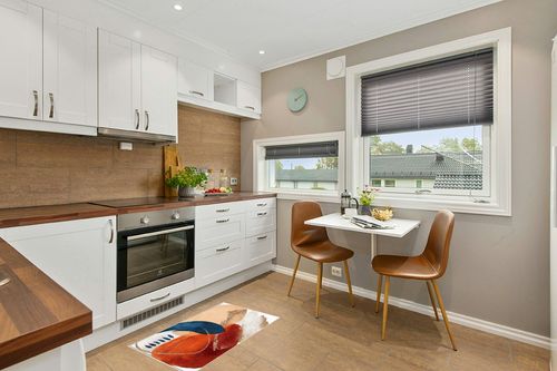 Rectangular Area Rug for Living Room, Bedroom, Blue Orange Red Boho Non-Slip Residential Carpet, Kitchen Rugs, Modern Geometric Abstract Art Middle Century Floor Mat with Rubber Backing 2' x 3' in Wood and White Small Kitchen