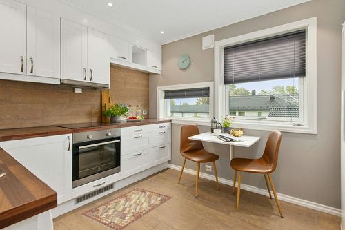 Dash and Albert Alford Handwoven Wool Rug, 2 X 3 Feet, Yellow/Orange/Red Geometric Pattern in Wood and White Small Kitchen