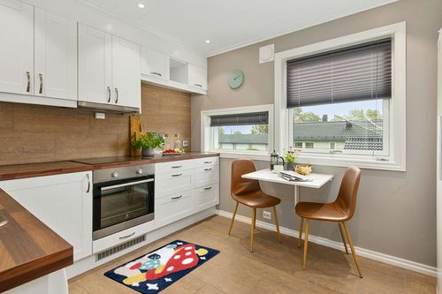 Molesun Mushroom Bath Mat Bathroom Rug, Cartoon Microfiber Non-Slip Shower Rug Water Absorbent Plush Soft Cute Bath Rug Thick Shaggy Floor Mats, Machine Washable, Mushroom, 20" x 31" in Wood and White Small Kitchen