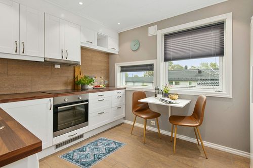 Lahome Vintage Small Area Rug- 2x3 Entryway Rug Ultra-Thin Soft Kitchen Rug Non-Slip Indoor Door Mat Geometric Distressed Throw Carpet Washable Rugs for Entryway Bathroom Bedroom(2x3ft,Blue) in Wood and White Small Kitchen