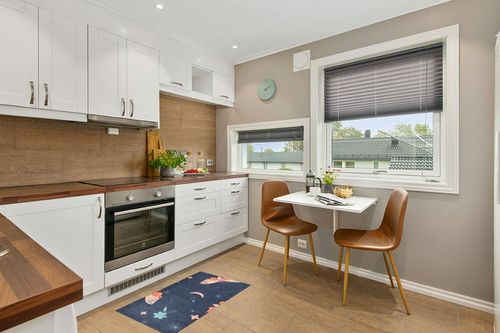 Fluffy Floor Carpet-Butterfly Bohemian Flower on Blue，39x20in Front Door Mat Indoor Machine Washable Carpet,Aesthetic Rug in Wood and White Small Kitchen