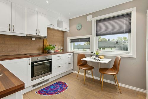 Boho Half Round Indoor Entrance Rug Doormats 36x24 Inches Absorbent Non-Slip Bedroom Front Back Outdoor Welcome for Entryway Machine Washable, Bohemian Red Blue Flower Pattern in Wood and White Small Kitchen