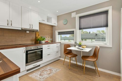 Lahome Boho Kitchen Rugs Washable - 2x3 Small Non-Slip Entry Rugs for Inside House Oriental Throw Area Rugs for Bedroom Accent Distressed Floor Doormat Carpet for Bathroom Entryway Laundry Living Room in Wood and White Small Kitchen