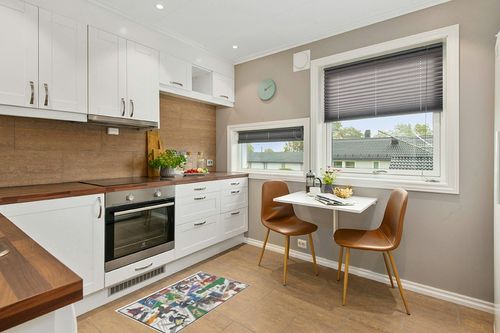 RUGGABLE x Marvel Washable Rug - Perfect Area Rug for Living Room Bedroom Kitchen - Non-Slip, Pet & Child Friendly, Stain & Water Resistant - Avengers Assemble Multicolor 2'x3' (Standard Pad) in Wood and White Small Kitchen