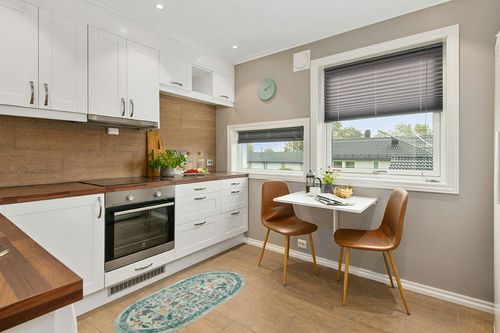 Rifle Paper Co. x Loloi Courtyard Collection COU-03 Sage 2'-3" x 3'-9" Oval Accent Rug feat. CloudPile in Wood and White Small Kitchen