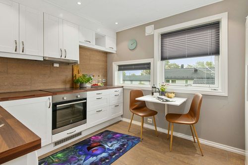 Carpet, Anime Game Cartoon Carpet Living Room Bedroom Floor Sofa Mat, Home Area Decorative Floor Mat in Wood and White Small Kitchen