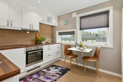 Anime Area Rugs Anime Characters Carpet 3D Print Cartoon Anti-Slip Rug for Bedroom Living Room Home Decor Gifts to Friends for Halloween and Christmas 3.3' x 5' in Wood and White Small Kitchen