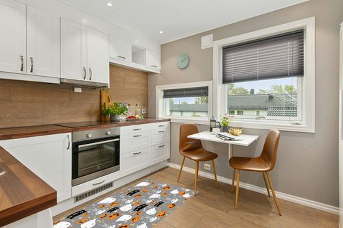 Large Area Rug, Halloween Non-Slip Indoor Accent Area Carpet, Orange Pumpkin White Ghost Skeleton Grey Fluffy Shaggy Runner Rug for Living Room, Bedroom, Kids Room, 2'7"x 5" in Wood and White Small Kitchen