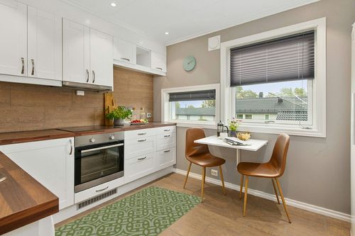 Brumlow Mills Harper Trellis Geometric Print Pattern Indoor Area Rug, Perfect for Living Room Decor, Dining, Kitchen Rug, Bedroom or Front Door Mat, 3'4" x 5', Green in Wood and White Small Kitchen