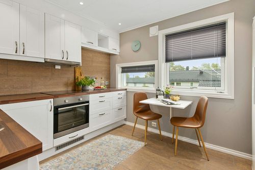 Momeni Anatolia Area Rug, 3 ft 3 in x 5 ft, Light Blue in Wood and White Small Kitchen