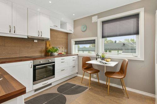 Lahome Modern Rainbow Easy Jute Rug, 3x5 Patio Rugs Washable Rugs for Entryway Farmhouse Black Area Rug, Non Slip Indoor Door Mat Contemporary Outdoor Porch Rug for Laundry Guestroom Room Decor in Wood and White Small Kitchen