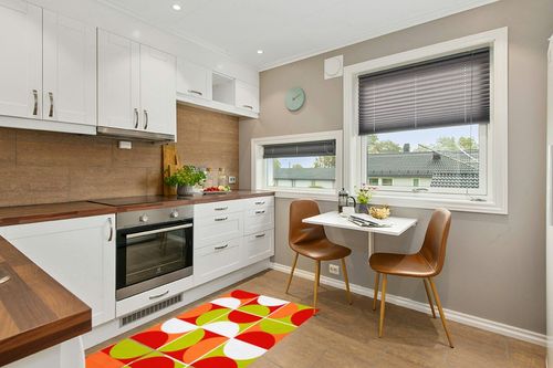 Mid Century Modern Abstract Orange Green Red Wool Area Rug 3x5 Vibrant Art Decor Minimalist Rug for Livingroom Bedroom Diningroom Boho Chic Floor Carpet in Wood and White Small Kitchen