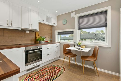 COTTON CRAFT Jute Chindi Braid Rag Rug - Boho Farmhouse Rustic Area Accent Throw Rug - Handwoven Reversible Natural Recycled Cotton- Living Room Den Study Home Décor Gift - 3' x 5' Oval - Multi Color in Wood and White Small Kitchen