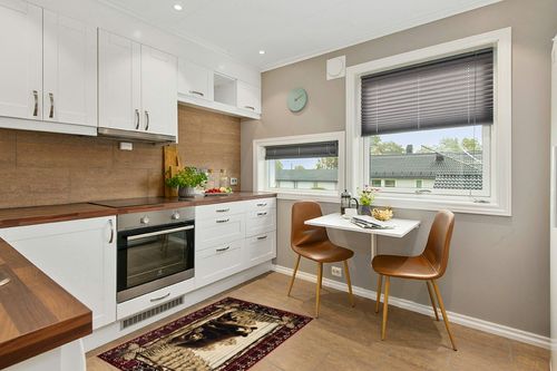 Rug Empire Rustic Lodge Grizzly Bear Cubs Area Rug, 39" L x 26" H in Wood and White Small Kitchen