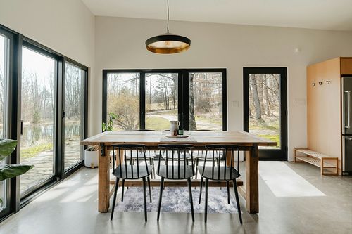 Gray/Blue Abstract & Modern Super Soft, Non-Slip, Easy to Clean, Fade Resistant Area Rug in Scandinavian Dining Room with Rectangular Table