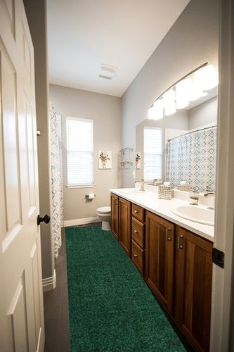 JONATHAN Y SEU100L-212 Haze Solid Low-Pile Indoor Runner Rug, Coastal, Bohemian, Minimalist, Classic, Casual for Bedroom,Kitchen,Living Room,Non Shedding,Easy-Washing, Green, 2 X 12 in Wooden and Grey Bathroom