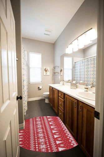 CAROMIO Christmas Machine Washable Decorative Round Rug Indoor Throw Rug Non Slip Area Rug for Living Room Bedroom Nursery, Red 4Ft Round in Wooden and Grey Bathroom