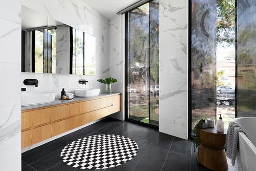 Olivefox Round Area Rugs Modern Black and White Checkered Lattice Pattern Super Soft Indoor Stain-Proof Carpet Floor Mat Anti-Skid Runner Rugs for Home Living Room, Bedroom, Dining Room, 4 Feet in Modern Black Tiled bathroom